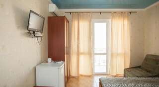 Гостевой дом Карадениз Судак Двухместный номер Делюкс с 1 кроватью-4