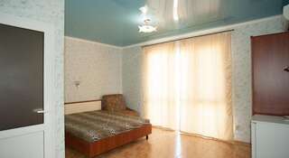 Гостевой дом Карадениз Судак Двухместный номер с 1 кроватью и балконом-4