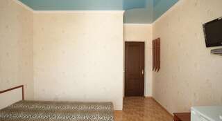 Гостевой дом Карадениз Судак Двухместный номер Делюкс с 1 кроватью-2