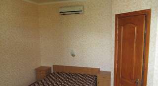 Гостевой дом Карадениз Судак Классический двухместный номер с 1 кроватью-2