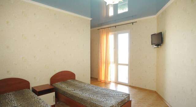 Гостевой дом Карадениз Судак-25